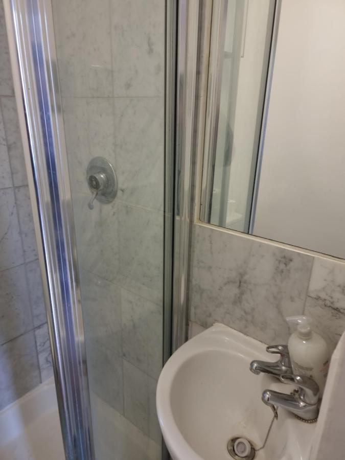 F8-Mezzanine 1St Floor Flat Fits 3 Near Paddington Apartment London Ngoại thất bức ảnh
