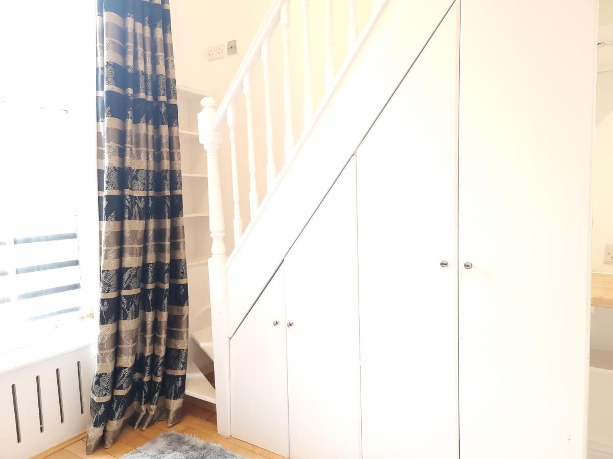F8-Mezzanine 1St Floor Flat Fits 3 Near Paddington Apartment London Ngoại thất bức ảnh